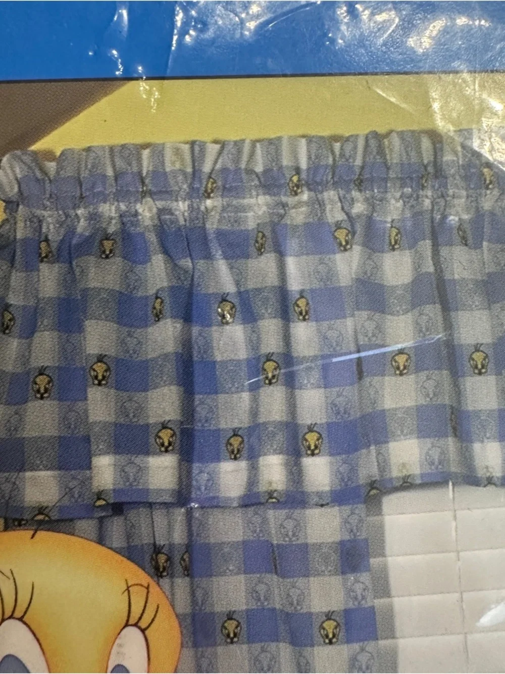 Warner Bros. Tweety Plaid Valance - Blue, White, Yellow